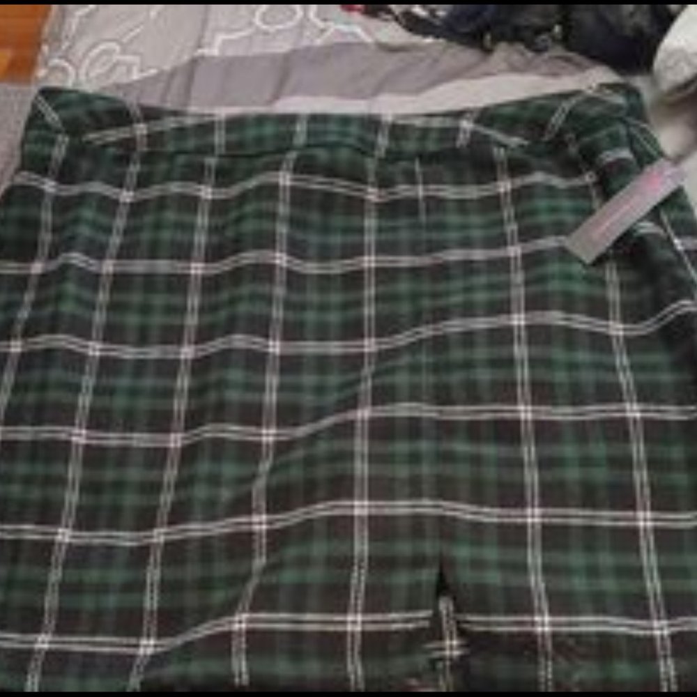 No boundaries skirt